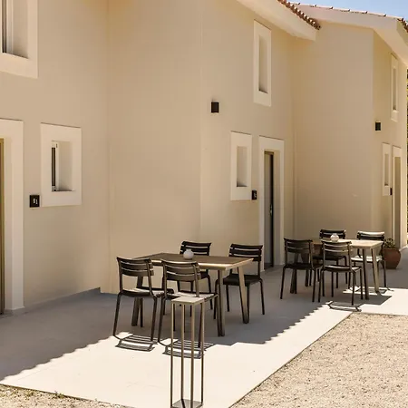 Aparthotel Rodi 2*