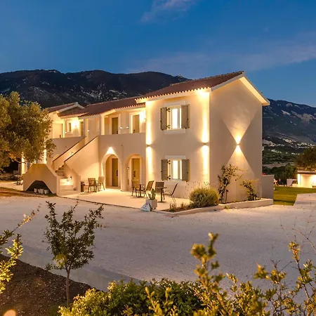 アパートホテル Rodi 3*