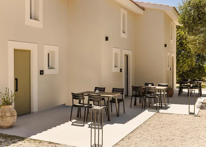 מלון דירות Rodi 3*